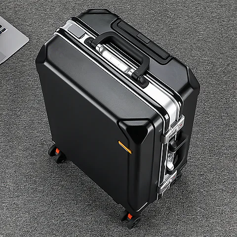 Durable Large Capacity 22-Inch Carry-On Luggage Suitcase for Men & Women - Ideal for College Students & Business Travelers, Boarding Box Design