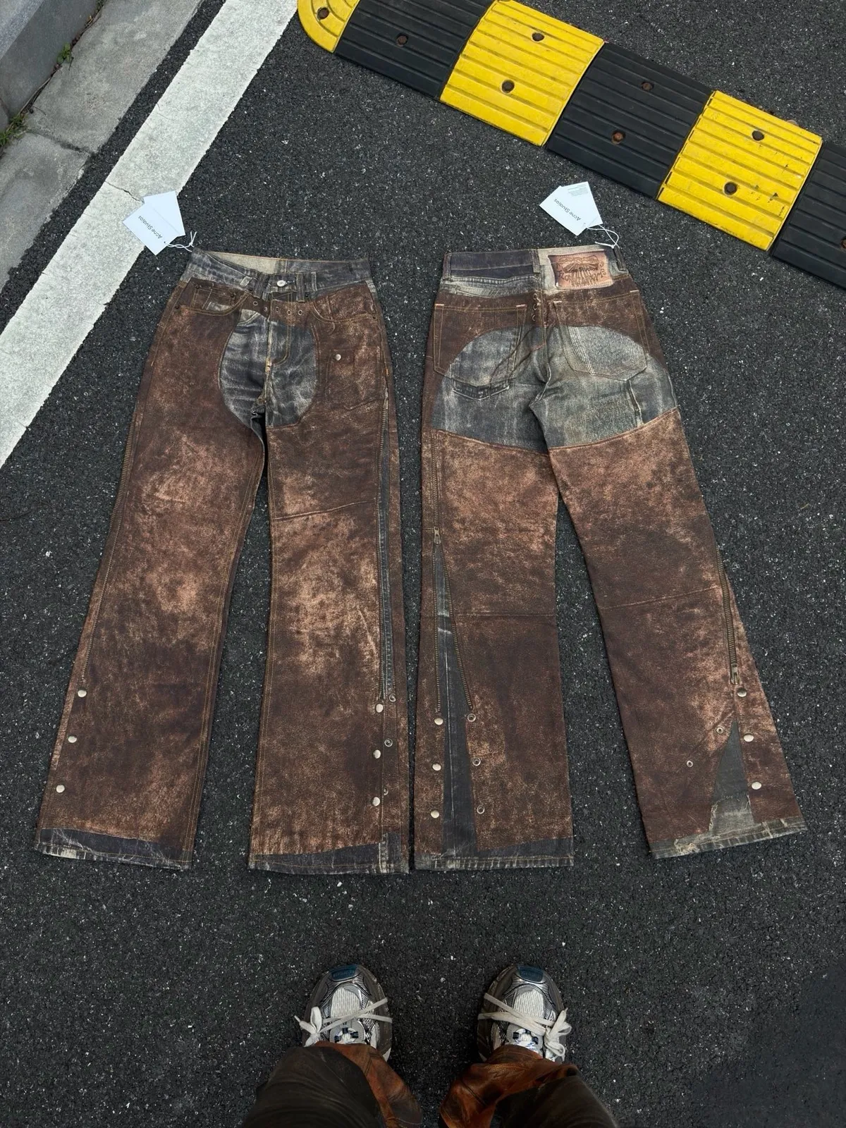 Men's & Women's High Version Ripped Jeans - Hand-Painted Splash-Ink 3D Graffiti Water Ripple Loose Wide-Leg Denim Pants showcase 14