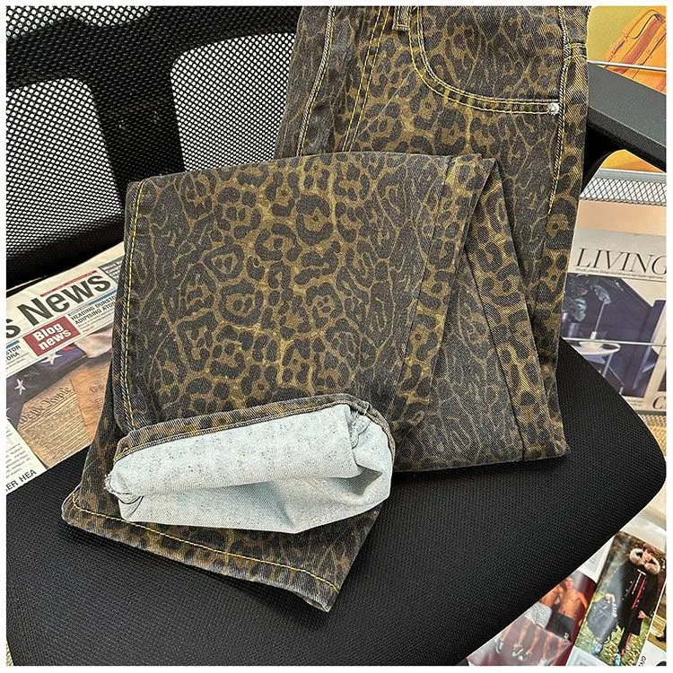 Men's Retro Leopard Print Wide Leg Jeans - Trendy High Street Loose Fit Straight Casual Long Pants for Streetwear showcase 13