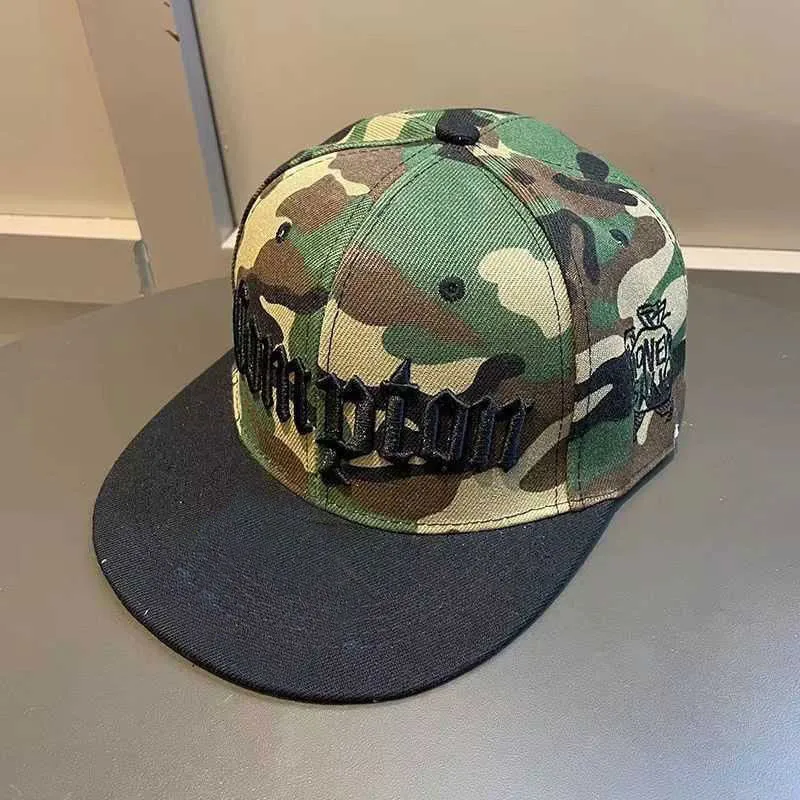 Men's Hip Hop Flat Brim Baseball Cap - Youth Streetwear Style, Compton Inspired Design, Wholesale Trendy Hat for Fashionable Individuals thumbnail 2