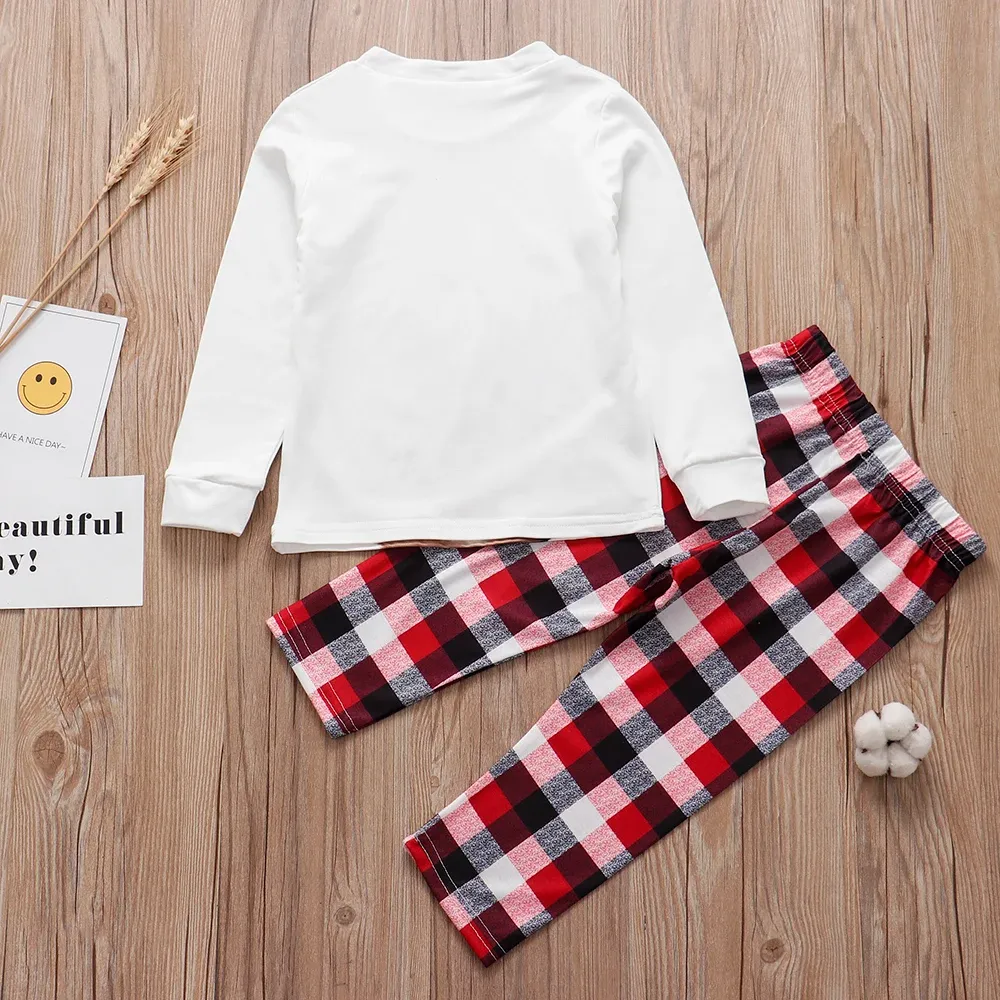 Family Matching Christmas Pajamas Sets - Deer Print Tops & Pants for Adults, Kids, Baby Rompers, and Pet Dog Clothes - Festive Holiday Sleepwear thumbnail 4