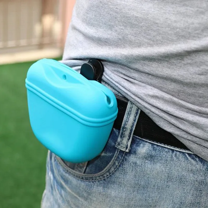 Portable Pet Dog Training Waist Bag - Silicone Treat Pouch with Magnetic Closure, Easy Clean, Lightweight for Outdoor Walks & Agility Training showcase 8