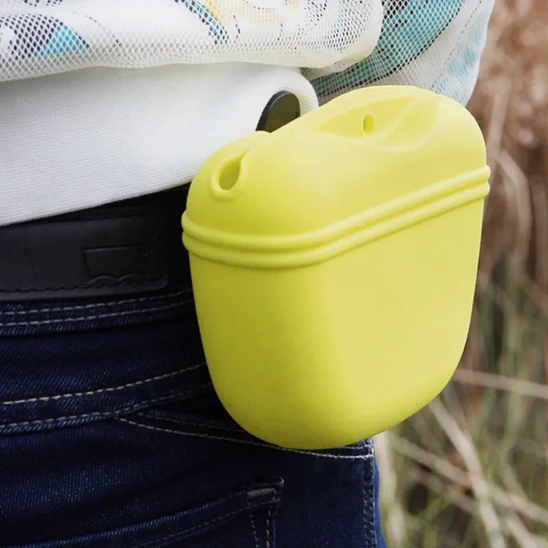 Portable Pet Dog Training Waist Bag - Silicone Treat Pouch with Magnetic Closure, Easy Clean, Lightweight for Outdoor Walks & Agility Training showcase 5