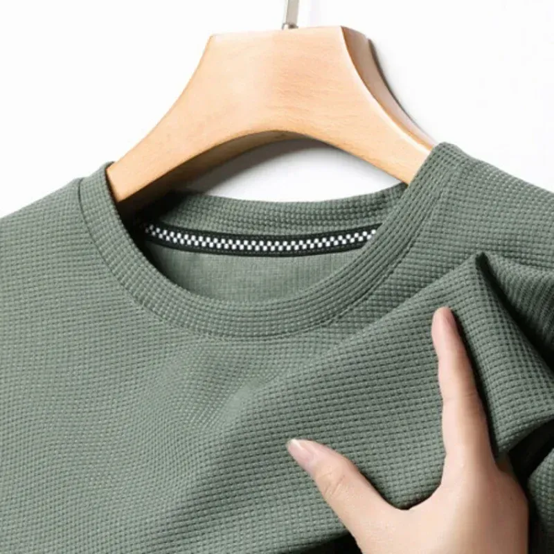 Men's Summer Waffle Knit Round Neck Short Sleeve T-Shirt - Breathable Casual Top for Daily Wear thumbnail 2