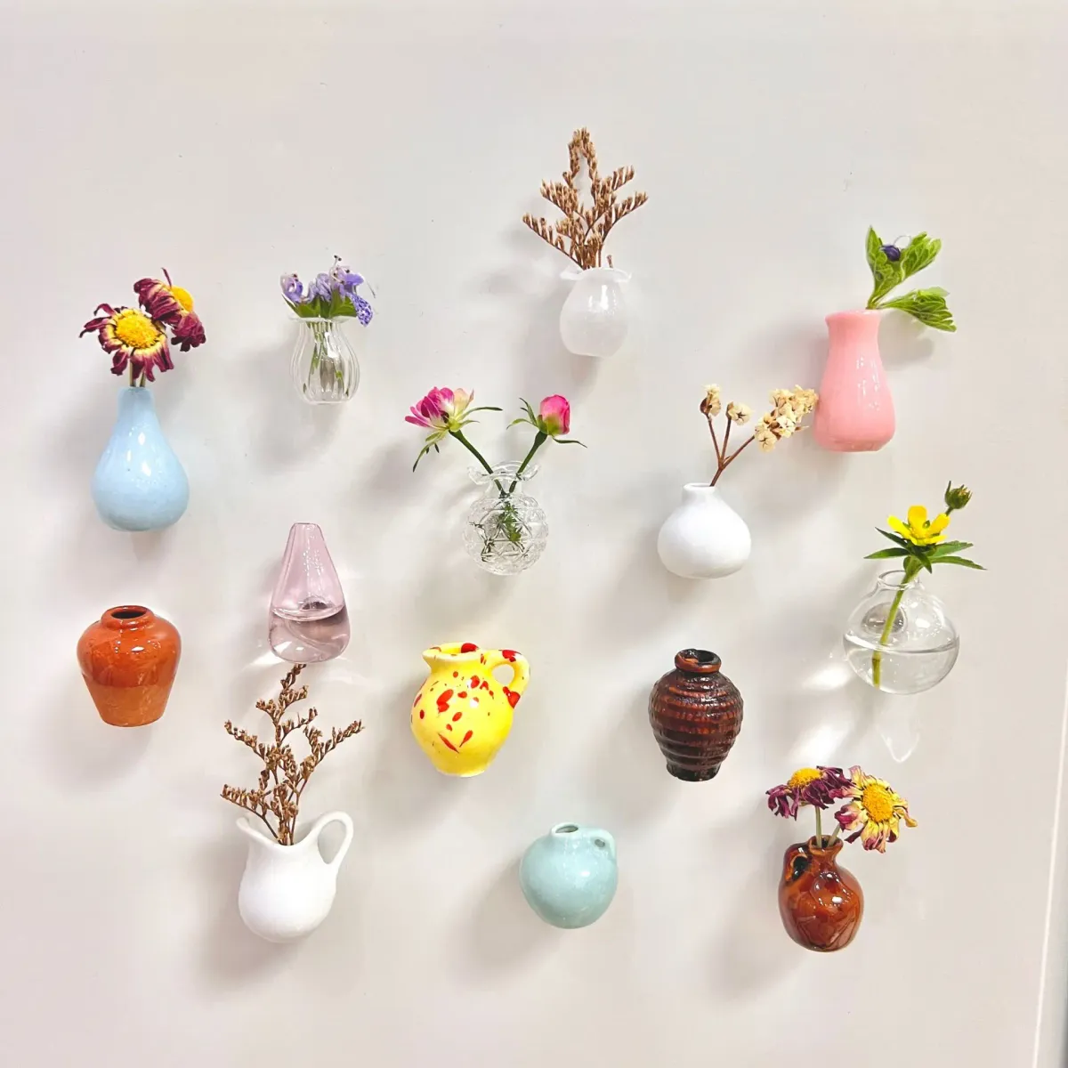 Mini Ceramic Vase Fridge Magnets - Decorative Micro Landscape Ornament for Flowers, Earthenware Material, Irregular Shape, Artistic Home Decor showcase 7