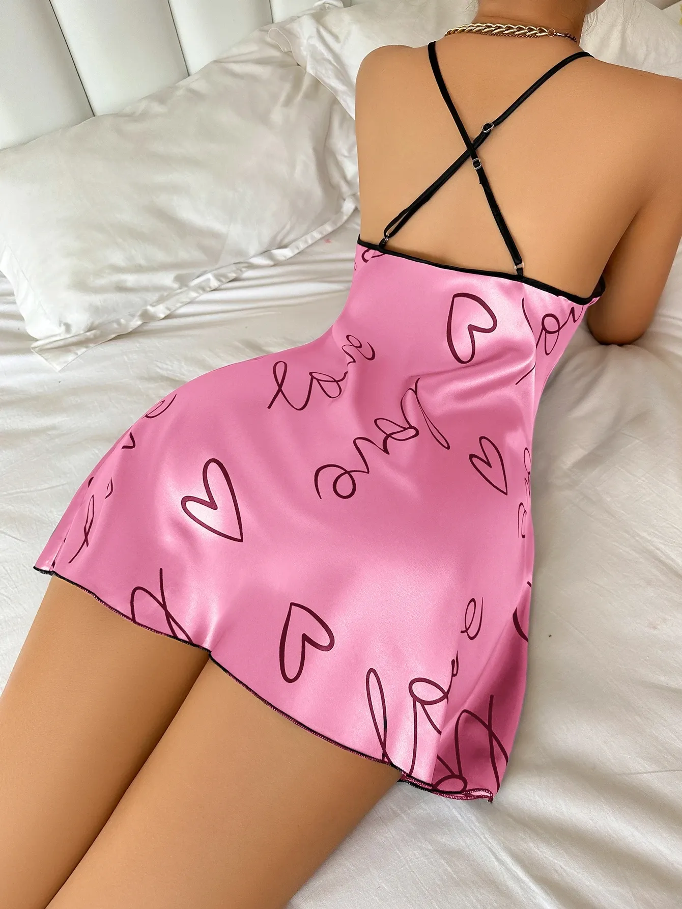 Women's Heart Letter Print Nightdress - Casual Round Neck Spaghetti Strap Sleep Dress for Comfortable Lounging thumbnail 5