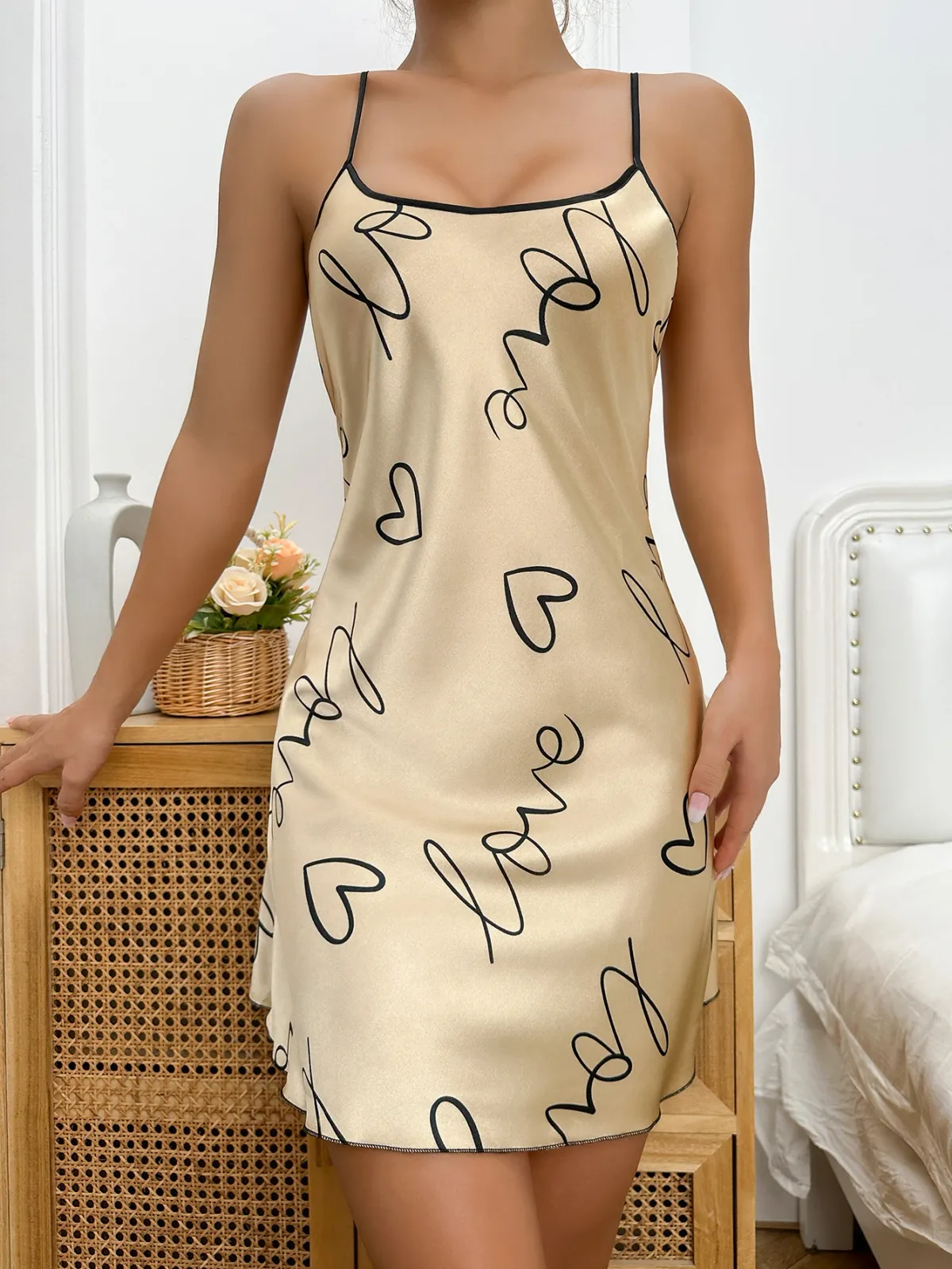 Women's Heart Letter Print Nightdress - Casual Round Neck Spaghetti Strap Sleep Dress for Comfortable Lounging showcase 21