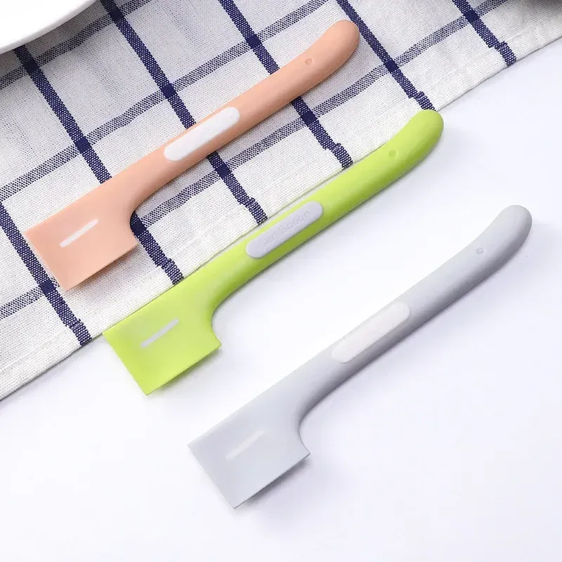 Pet Food Spoon for Cats and Dogs, Long-Handled Can Opener and Stirrer, Durable ABS+TPR Material, Ideal for Wet Food thumbnail 4