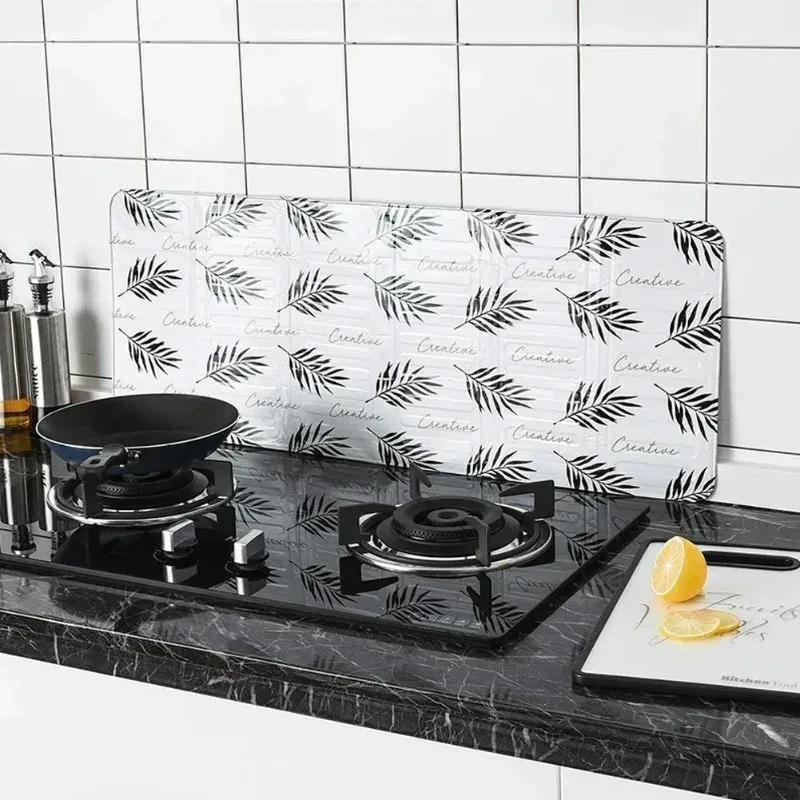Aluminum Foil Oil Splatter Guard for Kitchen Gas Stove - Foldable, Heat-Resistant Splash Screen for Fried Cooking, Easy Clean Protector thumbnail 6