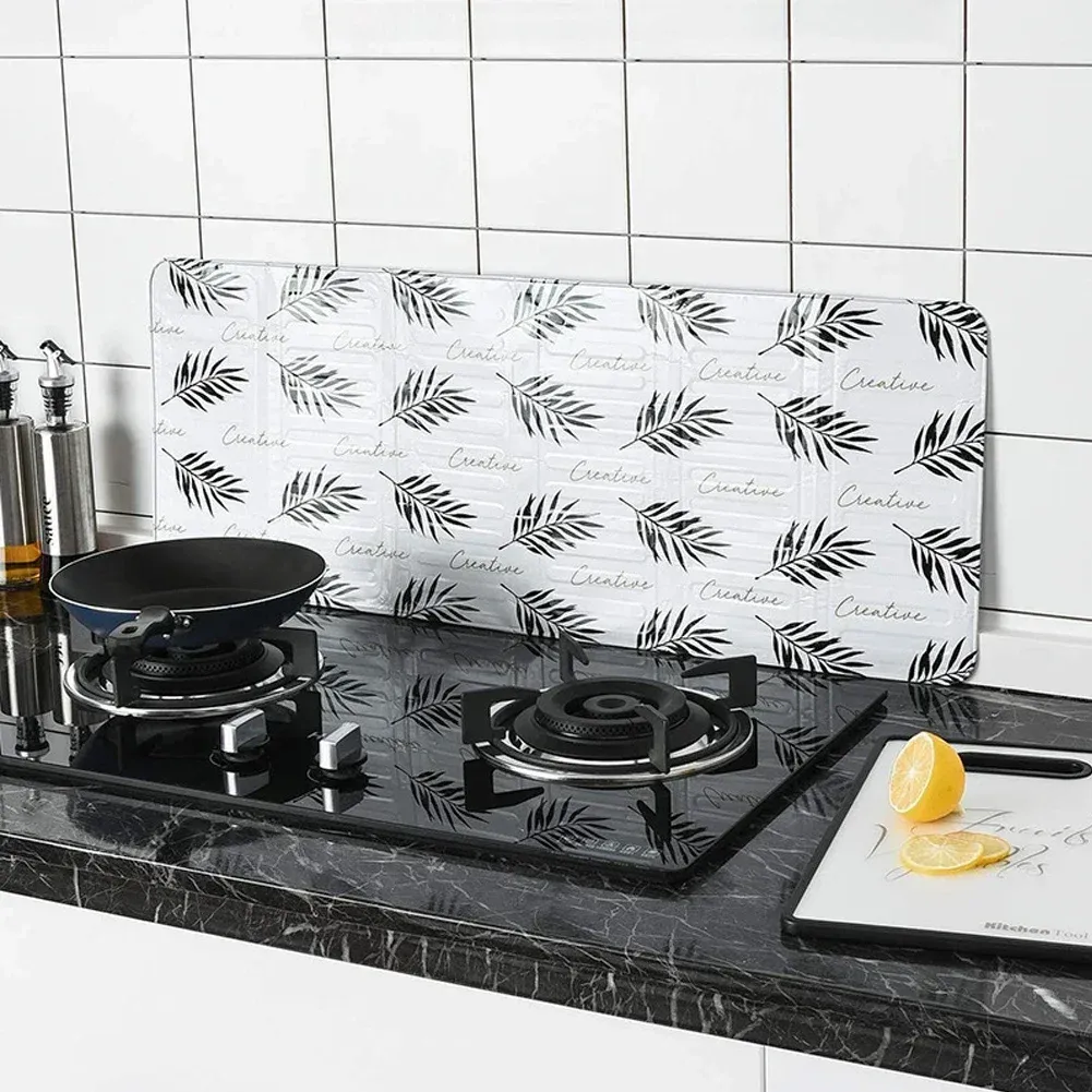 Aluminum Foil Oil Splatter Guard for Kitchen Gas Stove - Foldable, Heat-Resistant Splash Screen for Fried Cooking, Easy Clean Protector showcase 2