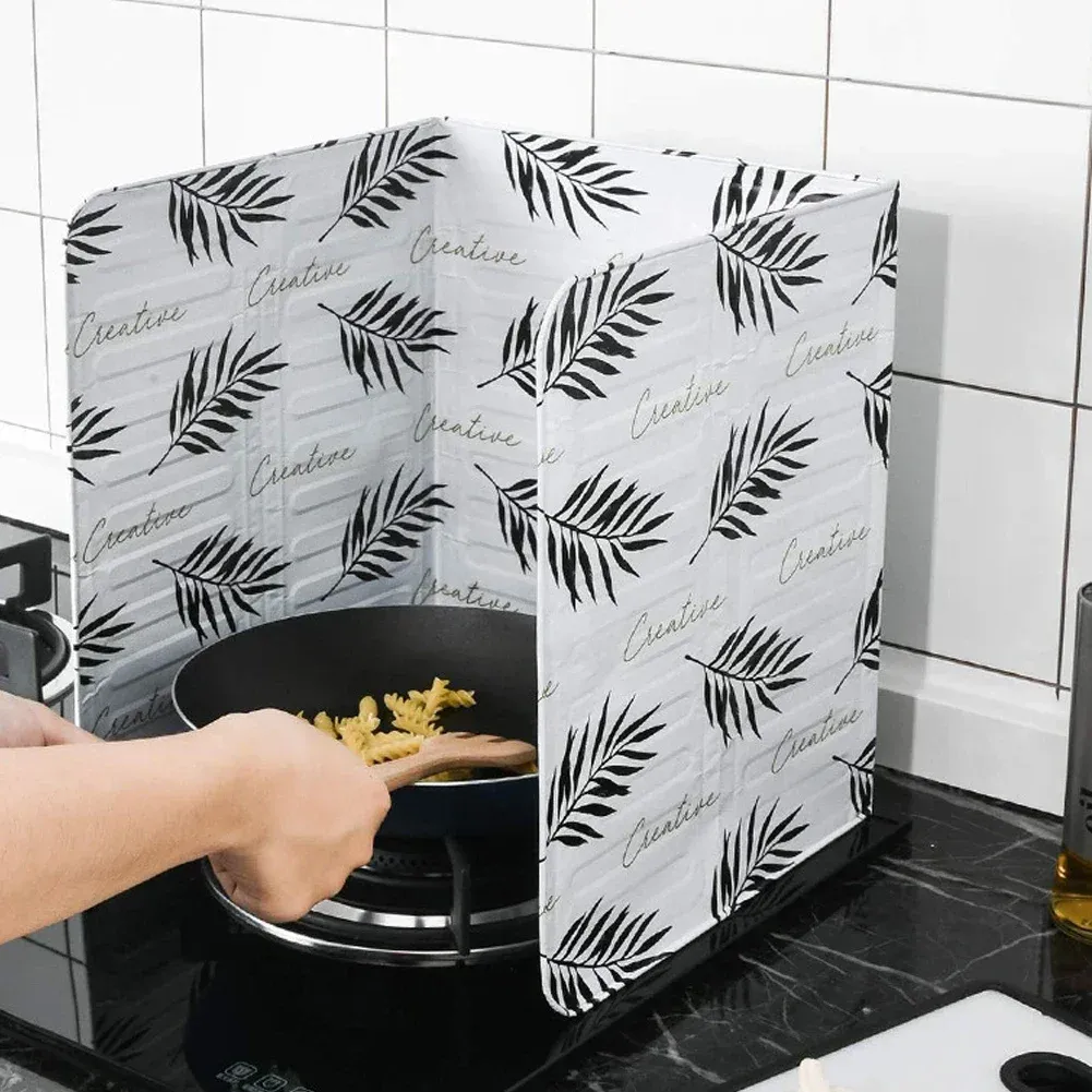 Aluminum Foil Oil Splatter Guard for Kitchen Gas Stove - Foldable, Heat-Resistant Splash Screen for Fried Cooking, Easy Clean Protector showcase 1