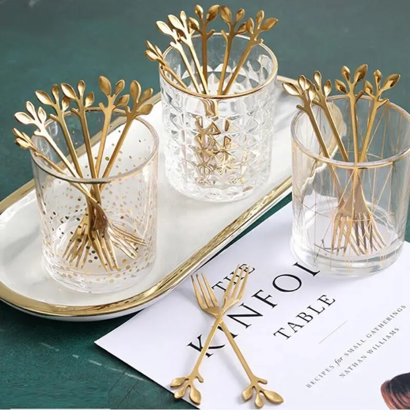 Creative Leaf Shape Stainless Steel Dessert Spoons Set - Elegant Gold Finish Cutlery for Coffee, Tea, Fruit, Appetizers - Perfect for Home, Restaurant, Parties showcase 1