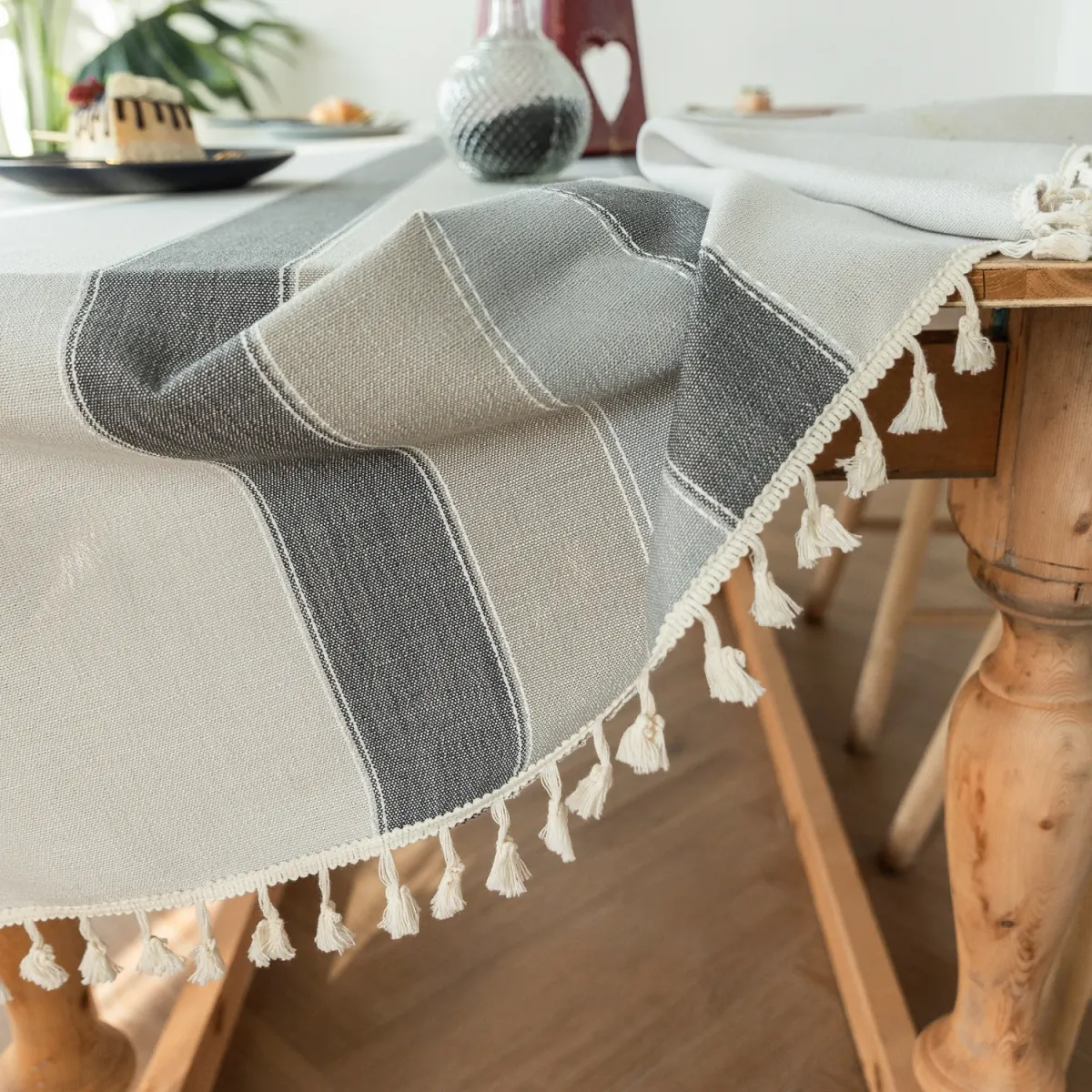 Battilo Linen Cotton Tablecloth - Round & Rectangular Dining Coffee Kitchen Table Cover with Elegant Tassels, Anti-Fading & Wrinkle-Resistant for Home Decor & Parties showcase 36