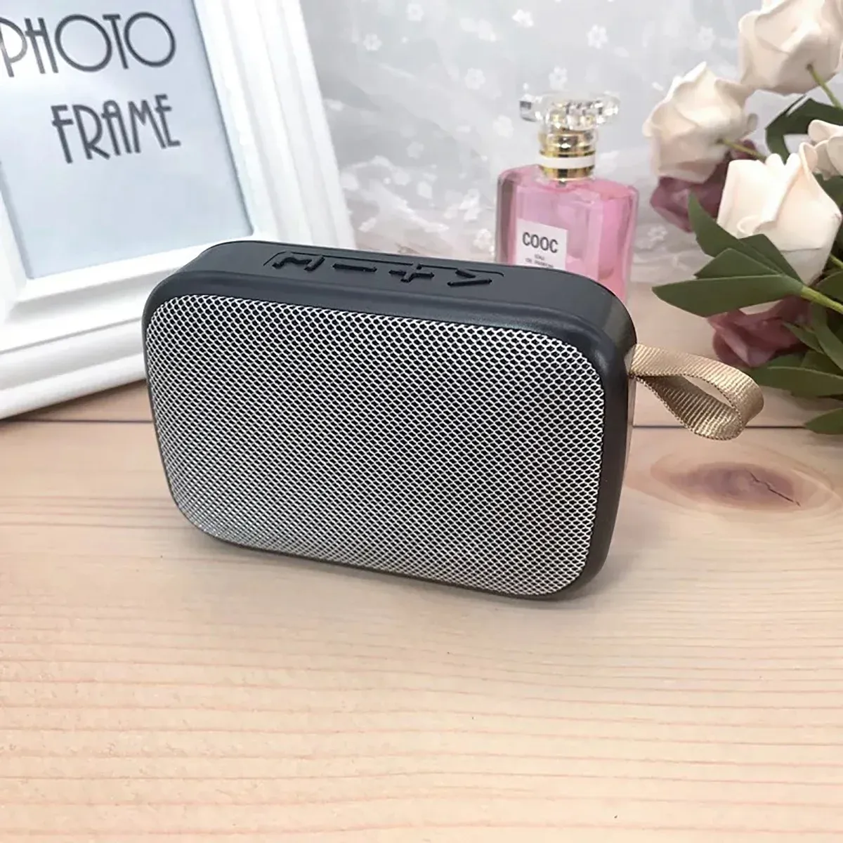 Portable Outdoor Bluetooth 5.0 Speaker, Mini Oxford Loudspeaker, Wireless Column with 3D Stereo Music Player, Hifi Sound Box for Travel and Parties showcase 6