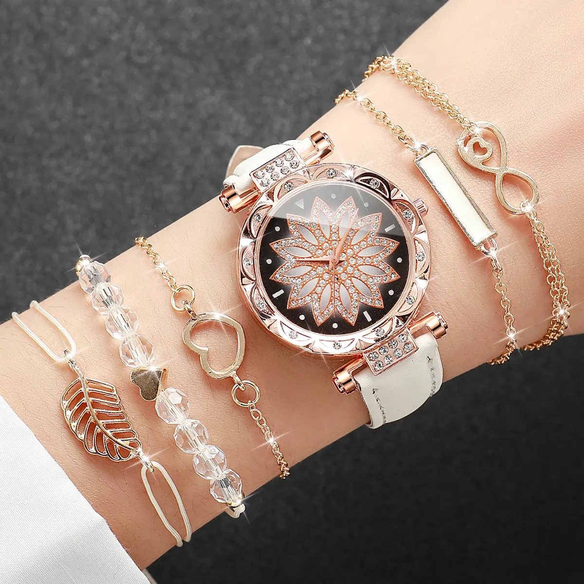 Fashion Heart Dial Women's Watch Set - Casual Leather Band Analog Quartz with Leaf Bracelets, CE Certified, Durable Alloy Case showcase 14