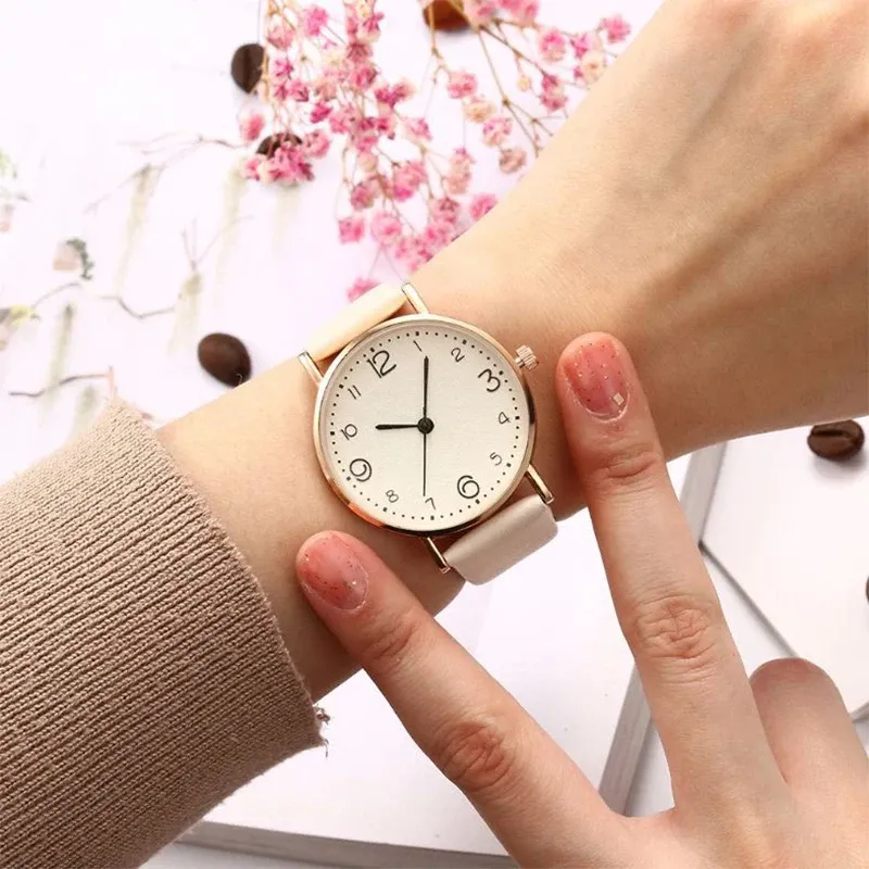 Women's Casual Arabic Numerals Leather Band Analog Quartz Watch - Fashionable Design, Durable Alloy Case, CE Certified showcase 2