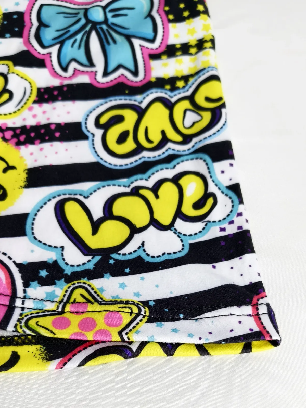 Men's 4-Pack Graffiti Art Print Polyester Boxer Briefs - Comfortable, Breathable, Moisture-Wicking Underwear with Black Waistband showcase 5
