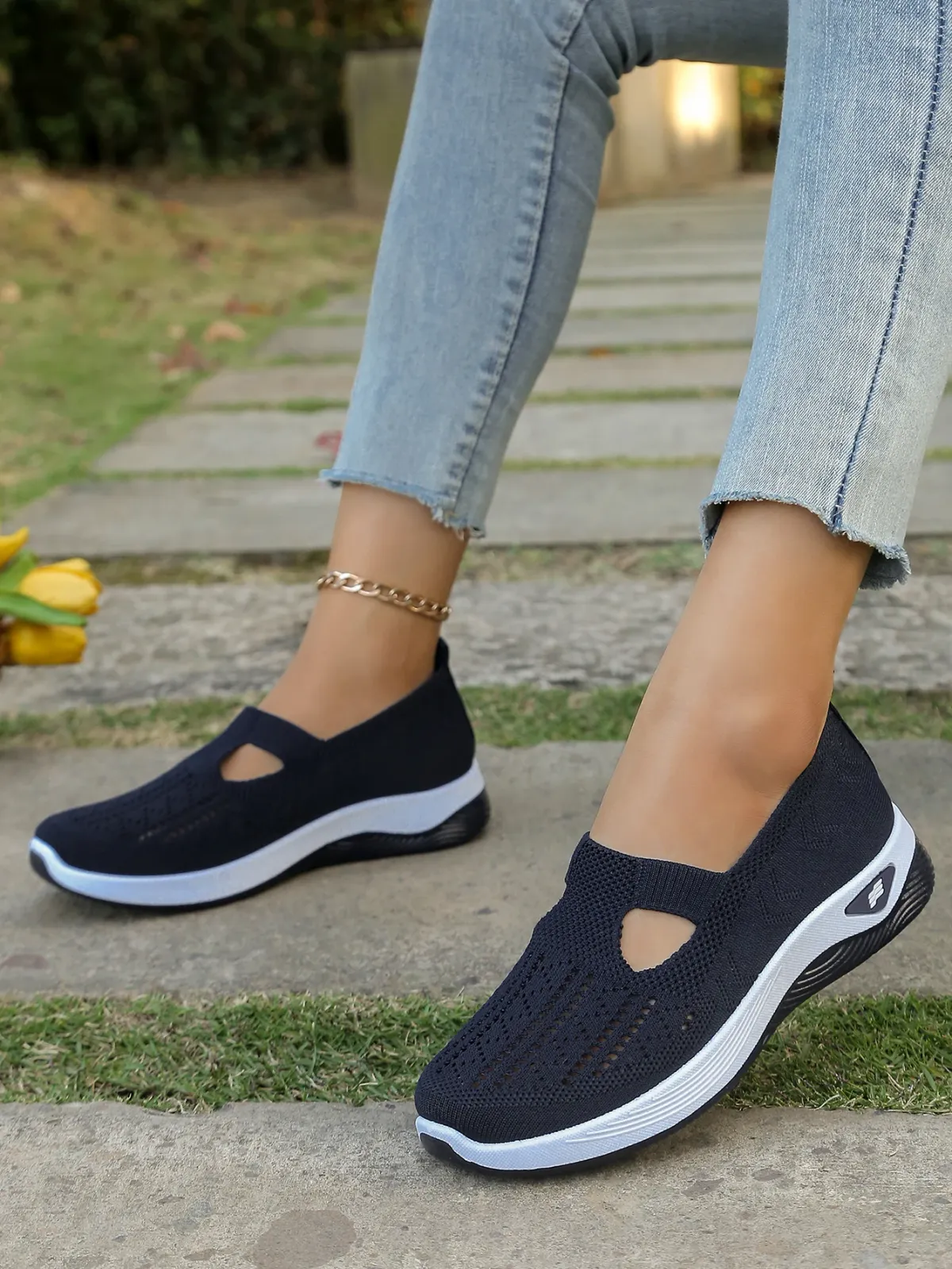 Women's Casual Summer Sneakers - Lightweight Breathable Flat Shoes for All Seasons, Simple Fashionable Design, Comfortable Walking Shoes for Everyday Wear showcase 5