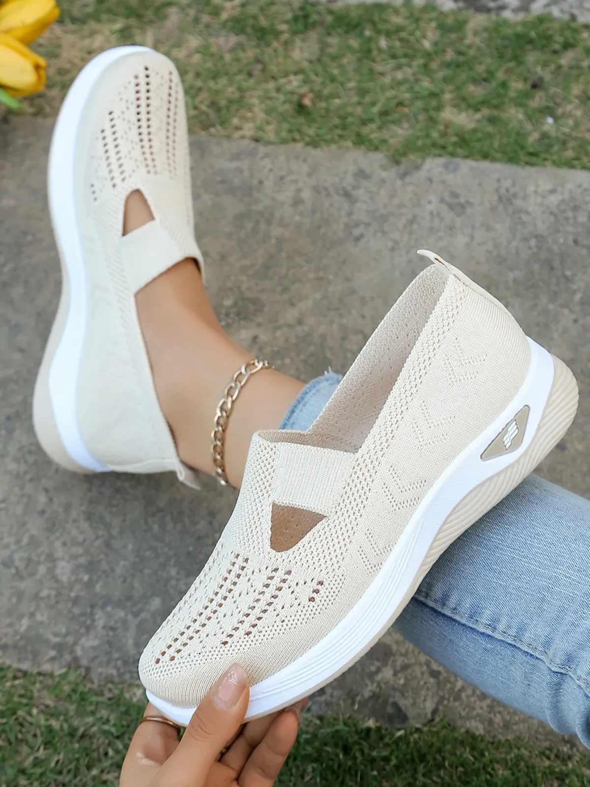 Women's Casual Summer Sneakers - Lightweight Breathable Flat Shoes for All Seasons, Simple Fashionable Design, Comfortable Walking Shoes for Everyday Wear showcase 23
