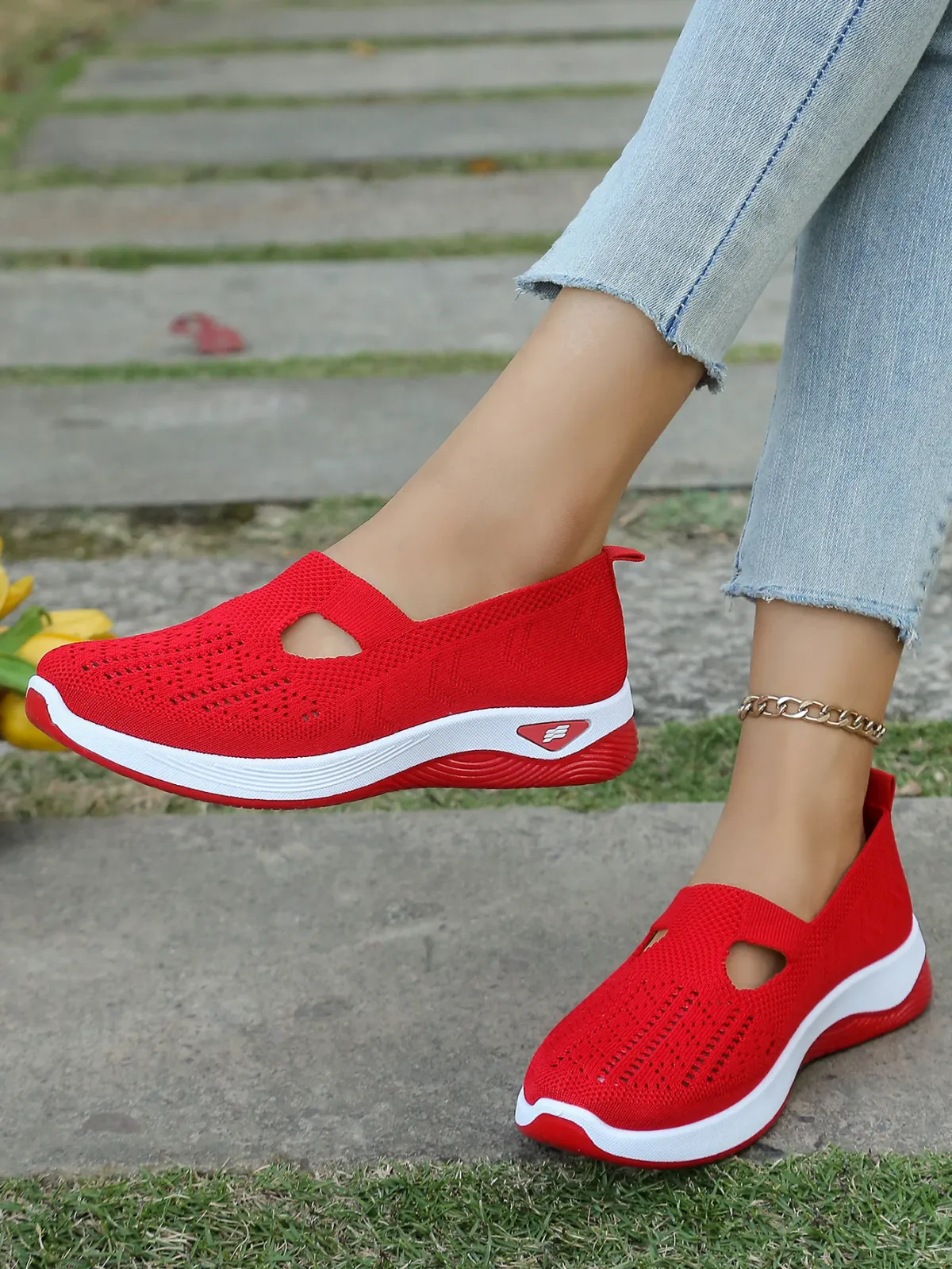 Women's Casual Summer Sneakers - Lightweight Breathable Flat Shoes for All Seasons, Simple Fashionable Design, Comfortable Walking Shoes for Everyday Wear showcase 11