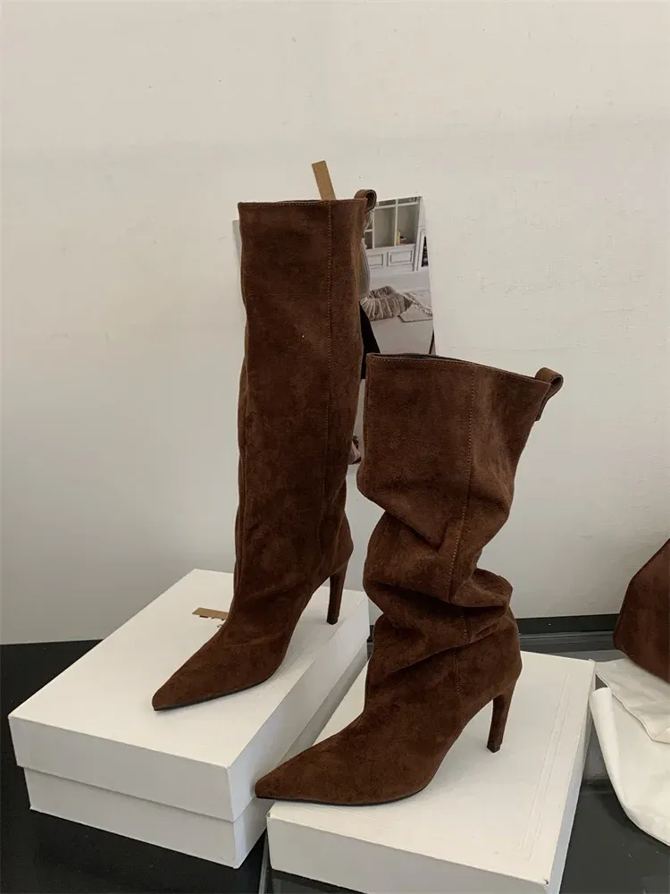 Aneikeh Women's Fashion Pointed Toe Knee-High Boots - Stylish Thin Heel Winter Shoes for a Chic Punk Look showcase 15
