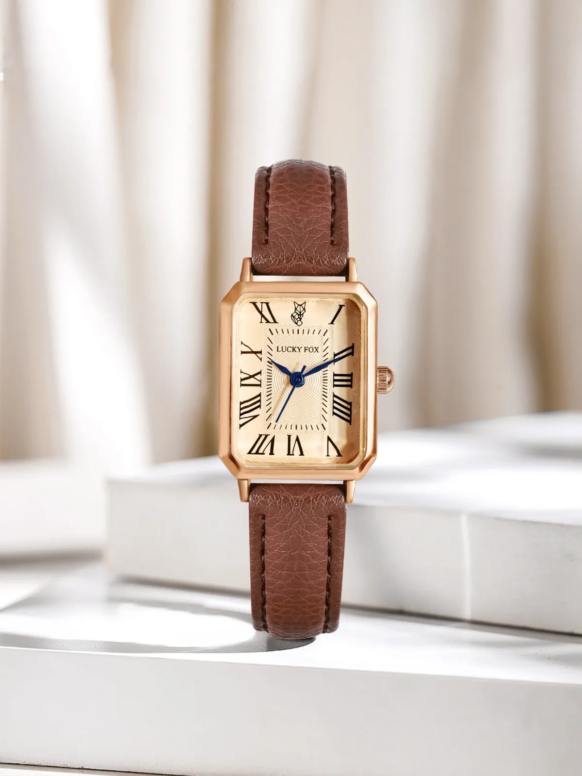 Fashion Retro Square Dial Women's Watch with Leather Strap - Casual Quartz Wristwatch Gift showcase 3