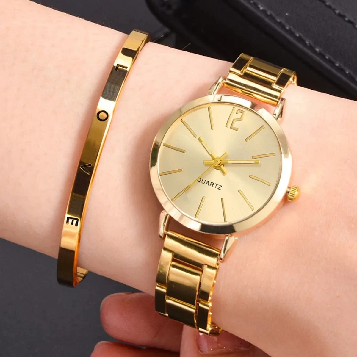 Luxury Women's Fashion Gold Bracelet Quartz Watch Set - Simple Dial Hollow Strap, Ideal for Students and Ladies, Elegant Casual Wristwatch showcase 2