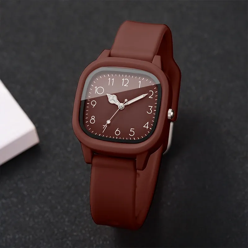 Fashionable Women's Quartz Watch with Casual Silicone Band - Stylish Ladies Wristwatch for Girls, CE Certified, Water Resistant showcase 20