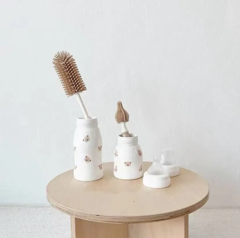 Silicone Baby Bottle Nipple Brush Set - Long Handle, Ins Korean Style, Newborn Cleaning Tool for Milk Bottles and Utensils showcase 7