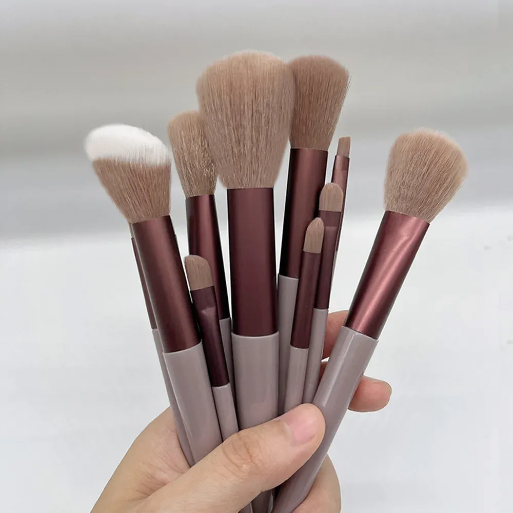 13-Piece Professional Makeup Brush Set for Women - Soft Cosmetic Tools for Eyeshadow, Foundation, Blush, and More - Includes Bag thumbnail 6