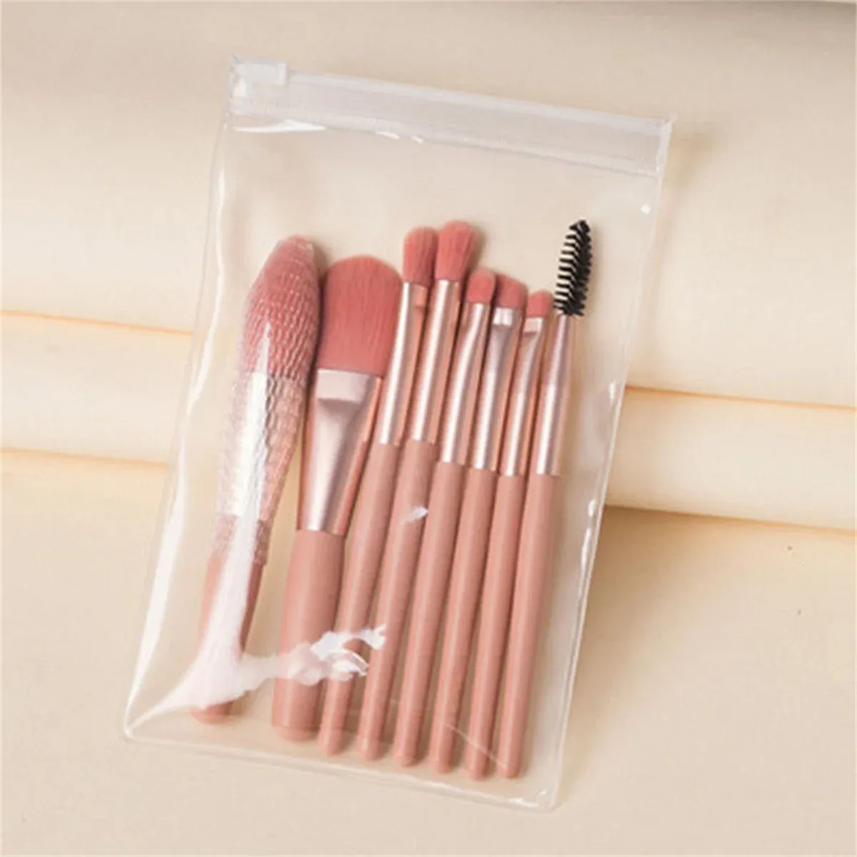 8Pcs Soft Fluffy Makeup Brushes Set for Foundation, Blush, Powder, Eyeshadow - Professional Kabuki Blending Beauty Tool Kit showcase 3