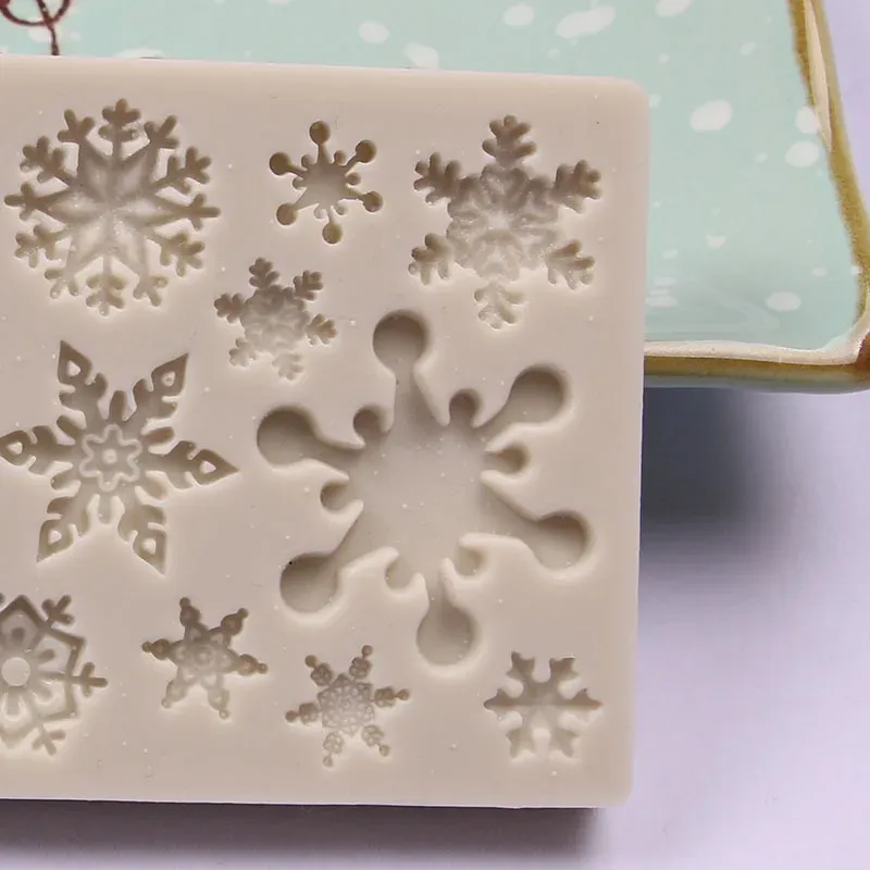 Snowflake Shaped 3D Silicone Mold for Chocolate, Candy, Jelly, Cake Baking, DIY Pastry, Ice Blocks, and Soap Making - Reusable & Food-Grade thumbnail 3