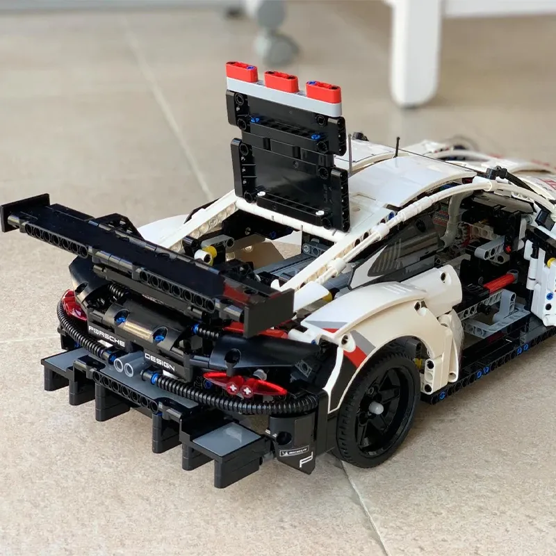 1580Pcs Technic 1:10 Scale Classic Super Racing Car Building Blocks Assembly Toy for Boys, Home Decoration, Birthday Gift thumbnail 5