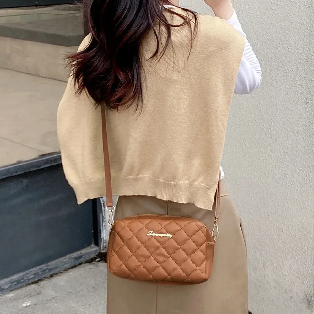 2024 Trendy Women's Small Messenger Bag with Tassel & Lingge Embroidery, Fashion Chain Crossbody Camera Bag, Soft PU Leather for Stylish Ladies thumbnail 3