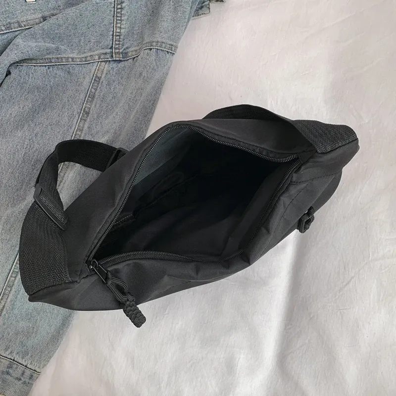 Fashionable Women's Mini Crossbody Handbag, Lightweight Street Style Small Shoulder Bag, Versatile Single-Shoulder Design for Everyday Use thumbnail 2
