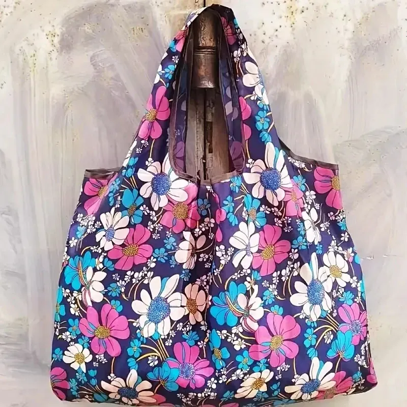 Large Capacity Foldable Shopping Bag, Waterproof Shoulder Tote for Supermarket Groceries, Environmentally Friendly & Portable Storage showcase 13