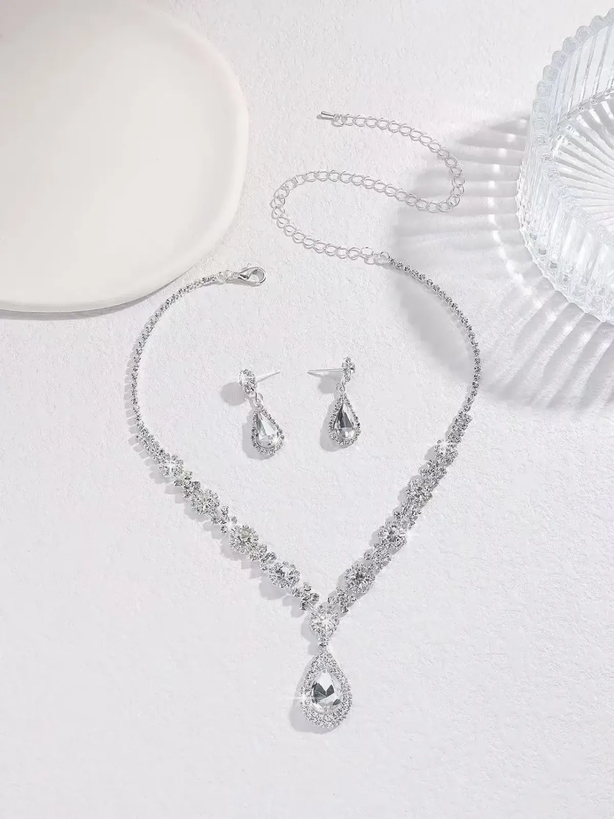 Elegant Women's Crystal Droplet Necklace and Earring Set - 3 Piece Bridal Jewelry for Wedding & Evening Dresses showcase 13
