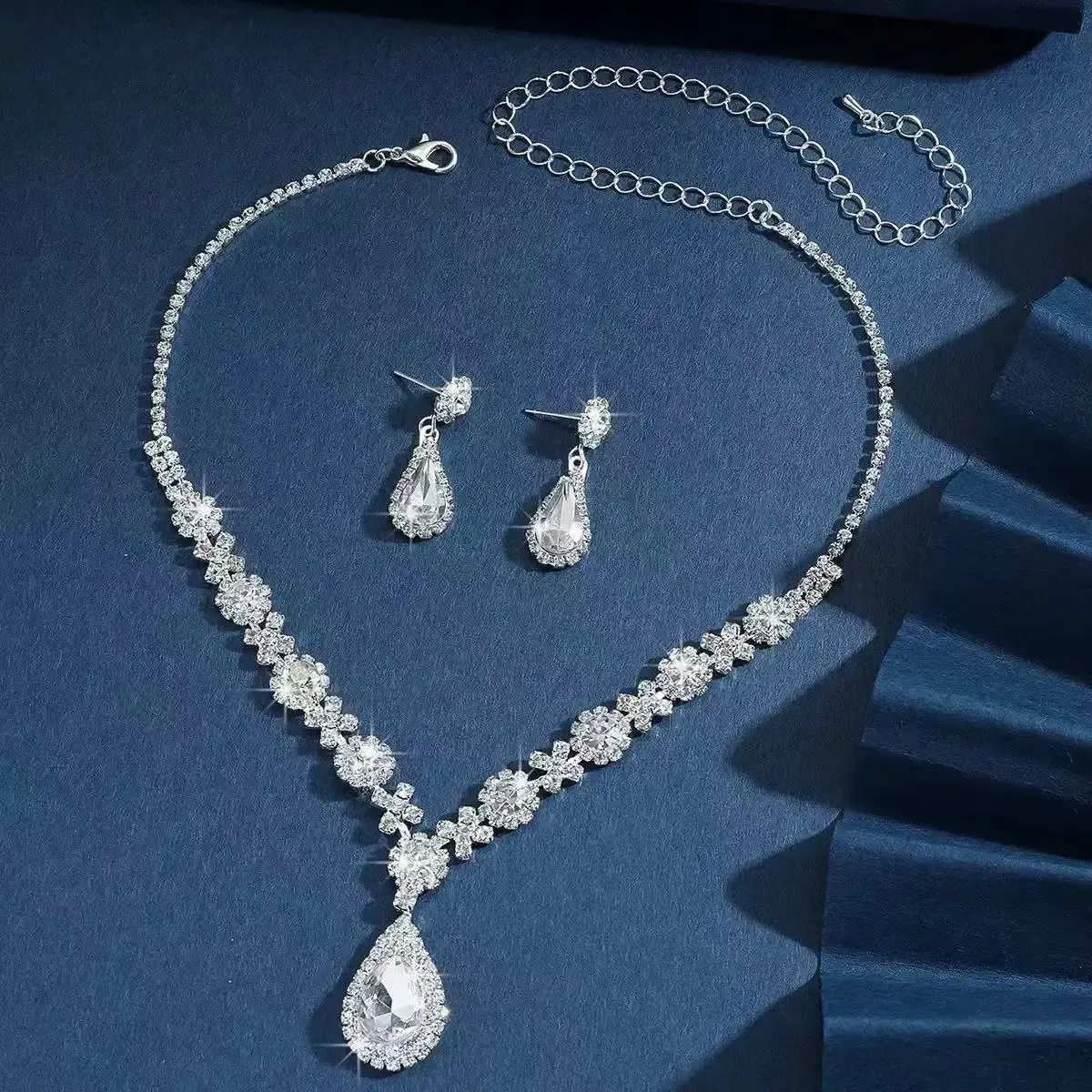 Elegant Women's Crystal Droplet Necklace and Earring Set - 3 Piece Bridal Jewelry for Wedding & Evening Dresses showcase 17