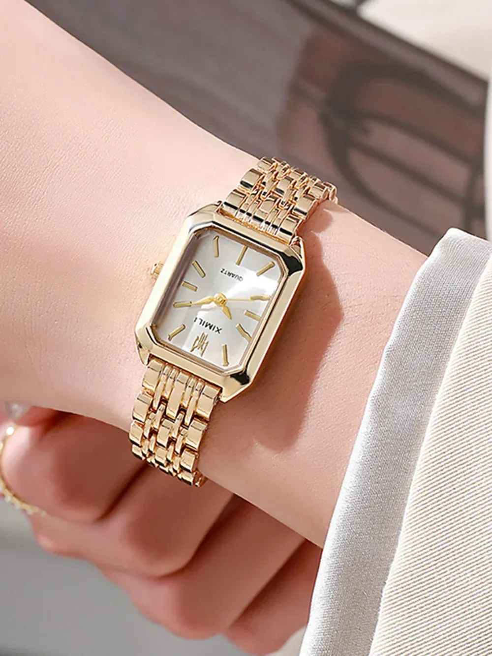 2025 Fashion Women's Square Quartz Watch - Elegant Alloy Folding Clasp, Gold Plated Design, Perfect Holiday Gift for Corporate and Casual Wear showcase 6