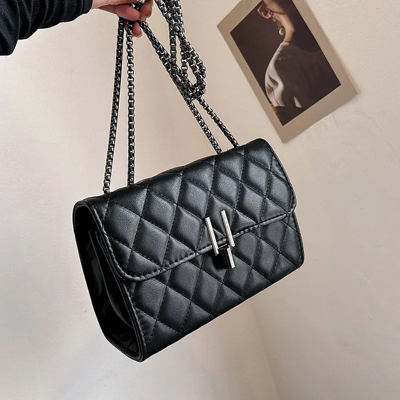 Luxury Designer Leather Shoulder Bag for Women - Chic Chain Crossbody Handbag & Versatile Messenger Clutch thumbnail 1