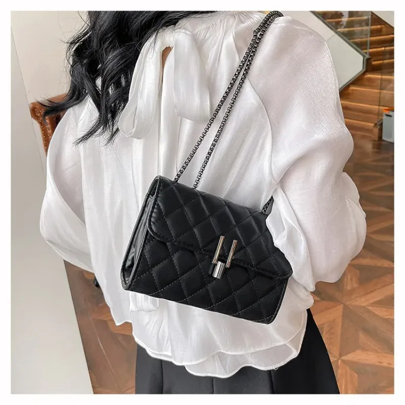Luxury Designer Leather Shoulder Bag for Women - Chic Chain Crossbody Handbag & Versatile Messenger Clutch showcase 10