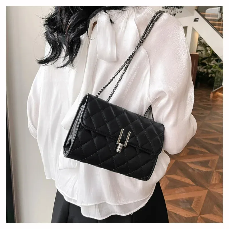 Luxury Designer Leather Shoulder Bag for Women - Chic Chain Crossbody Handbag & Versatile Messenger Clutch showcase 8