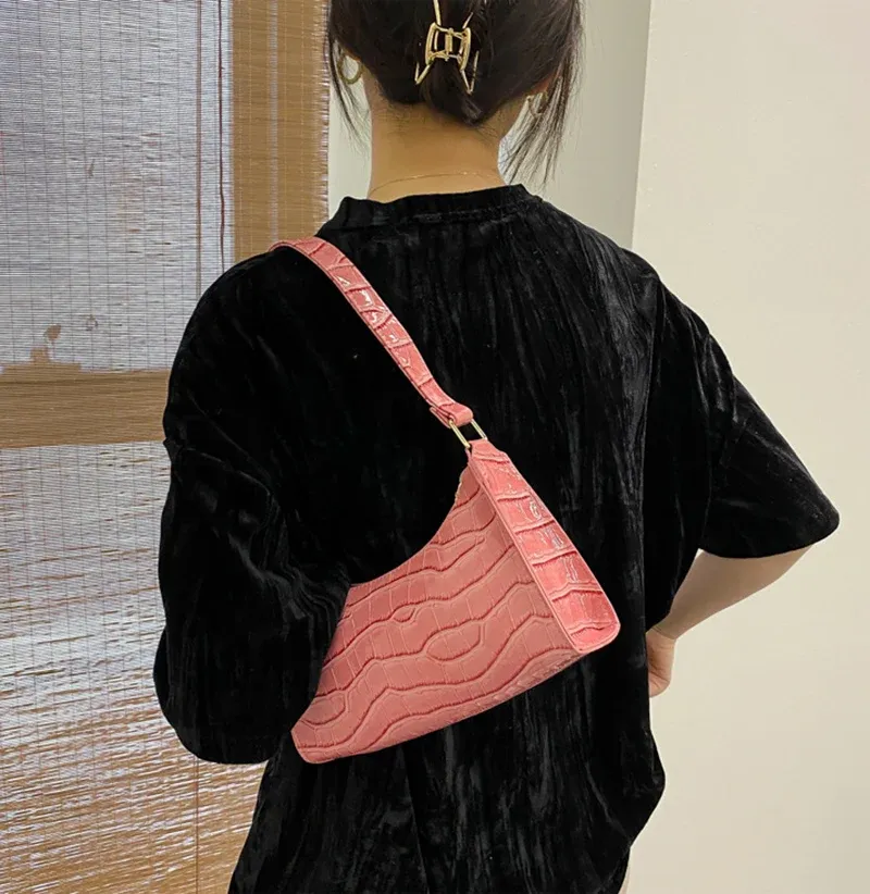 Women's Fashion PU Leather Alligator Pattern Armpit Handbag - Small Underarm Messenger Bag Purse for Stylish Ladies showcase 6