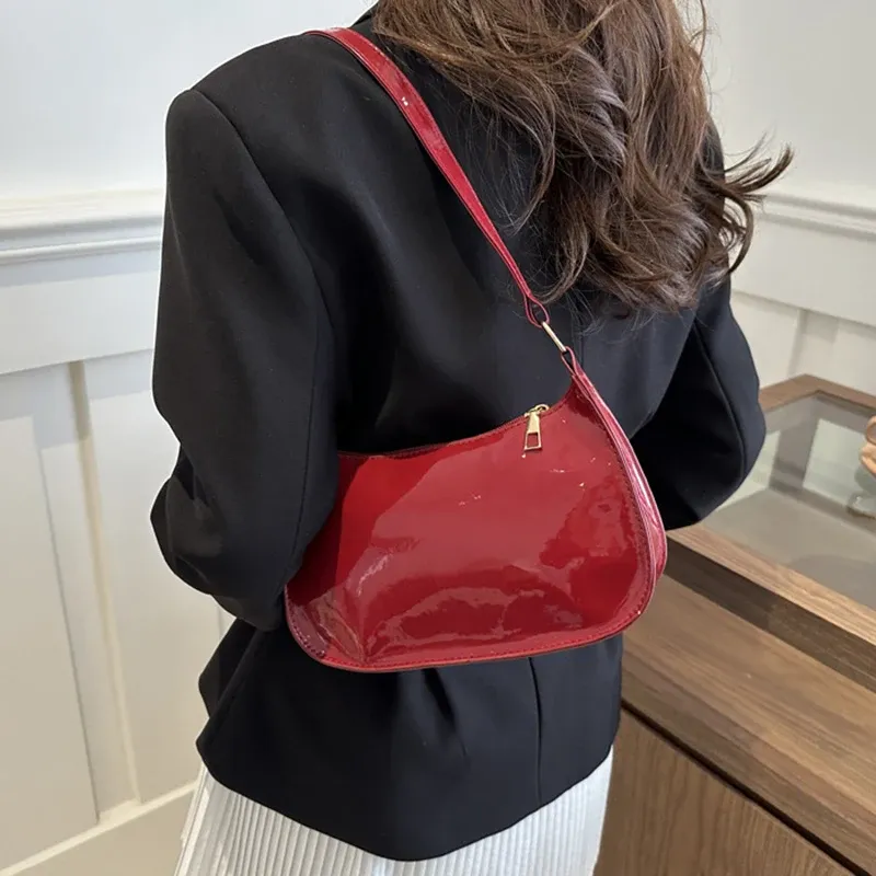 Retro Solid Color PU Leather Shoulder Bag - Women's Fashion Underarm Handbag, Casual Hobo Purse for Ladies showcase 10