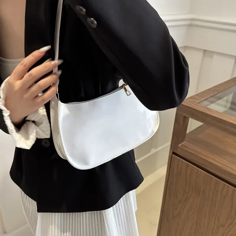 Retro Solid Color PU Leather Shoulder Bag - Women's Fashion Underarm Handbag, Casual Hobo Purse for Ladies showcase 6
