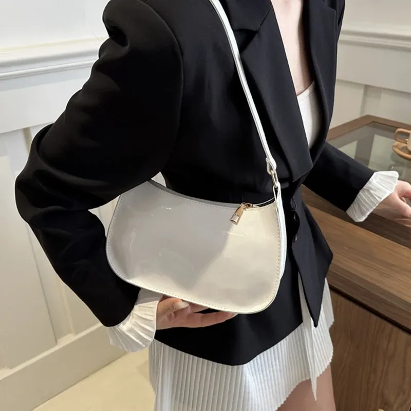 Retro Solid Color PU Leather Shoulder Bag - Women's Fashion Underarm Handbag, Casual Hobo Purse for Ladies showcase 4