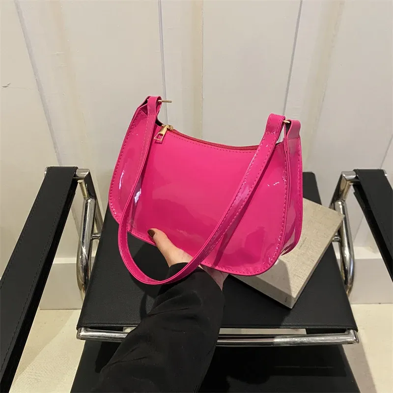 Retro Solid Color PU Leather Shoulder Bag - Women's Fashion Underarm Handbag, Casual Hobo Purse for Ladies showcase 27