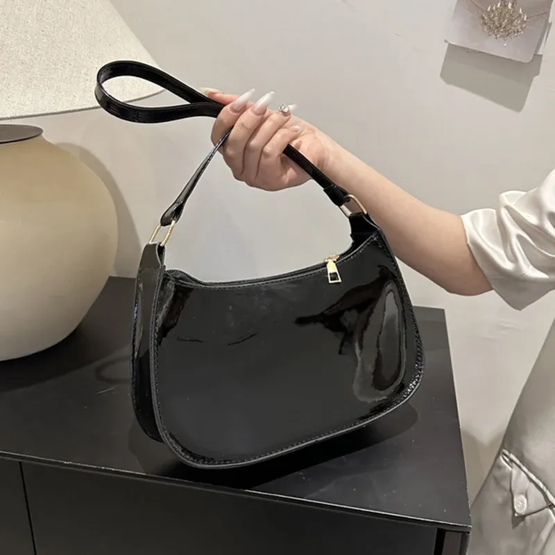 Retro Solid Color PU Leather Shoulder Bag - Women's Fashion Underarm Handbag, Casual Hobo Purse for Ladies showcase 8