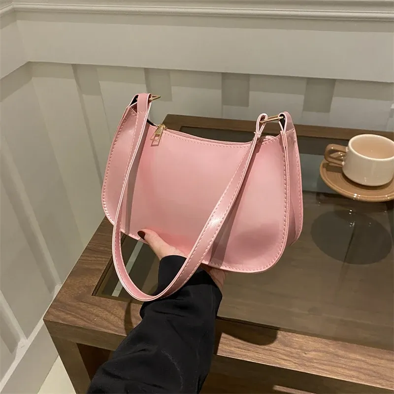 Retro Solid Color PU Leather Shoulder Bag - Women's Fashion Underarm Handbag, Casual Hobo Purse for Ladies showcase 22