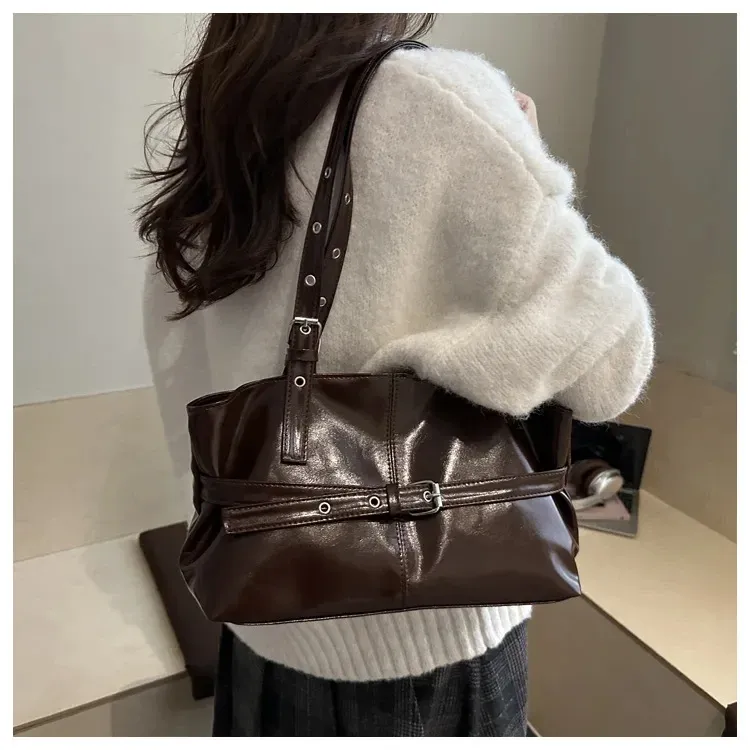 Ethnic Style Medium Tote Handbag for Women - Versatile Synthetic Leather & Canvas Daily Bag showcase 17